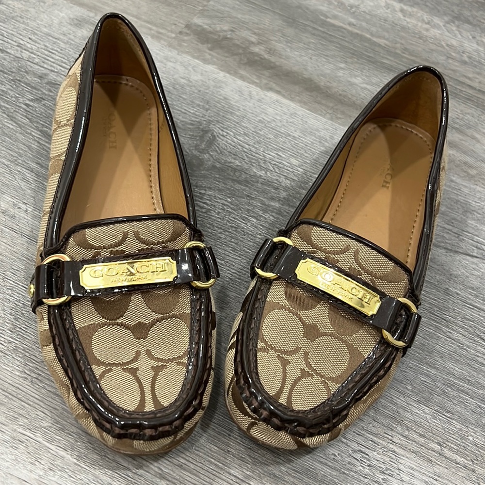 Coach , size 8